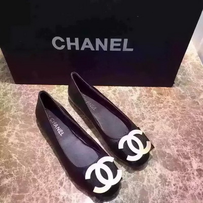 CHANEL Shallow mouth flat shoes Women--129